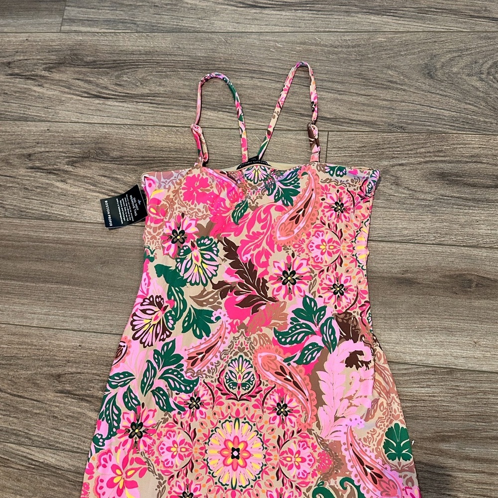 NWT! Boston Proper Medallion Dreams Print Gem Detailed Halter Dress Size Medium - Picture 9 of 13
